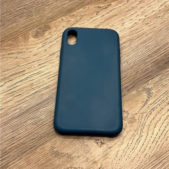 iPhone XR phone cases (4 available each $10) - Picture 3 of 4